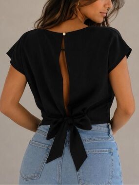 Forever 21 Contemporary Vintage Style Black Tie Hem Backless Crop Top S
